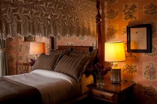 The Golden Lamb Hotel Lebanon Ngoại thất bức ảnh