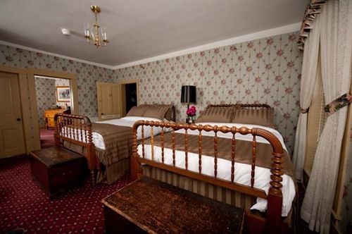 The Golden Lamb Hotel Lebanon Ngoại thất bức ảnh