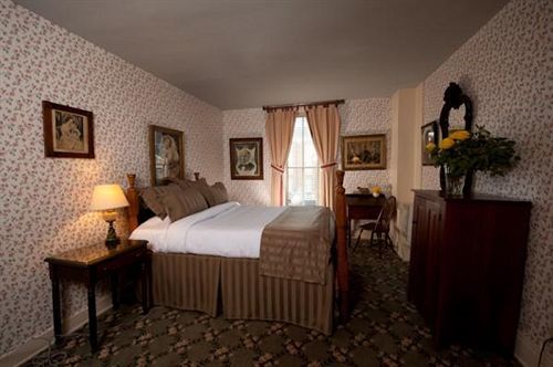 The Golden Lamb Hotel Lebanon Ngoại thất bức ảnh