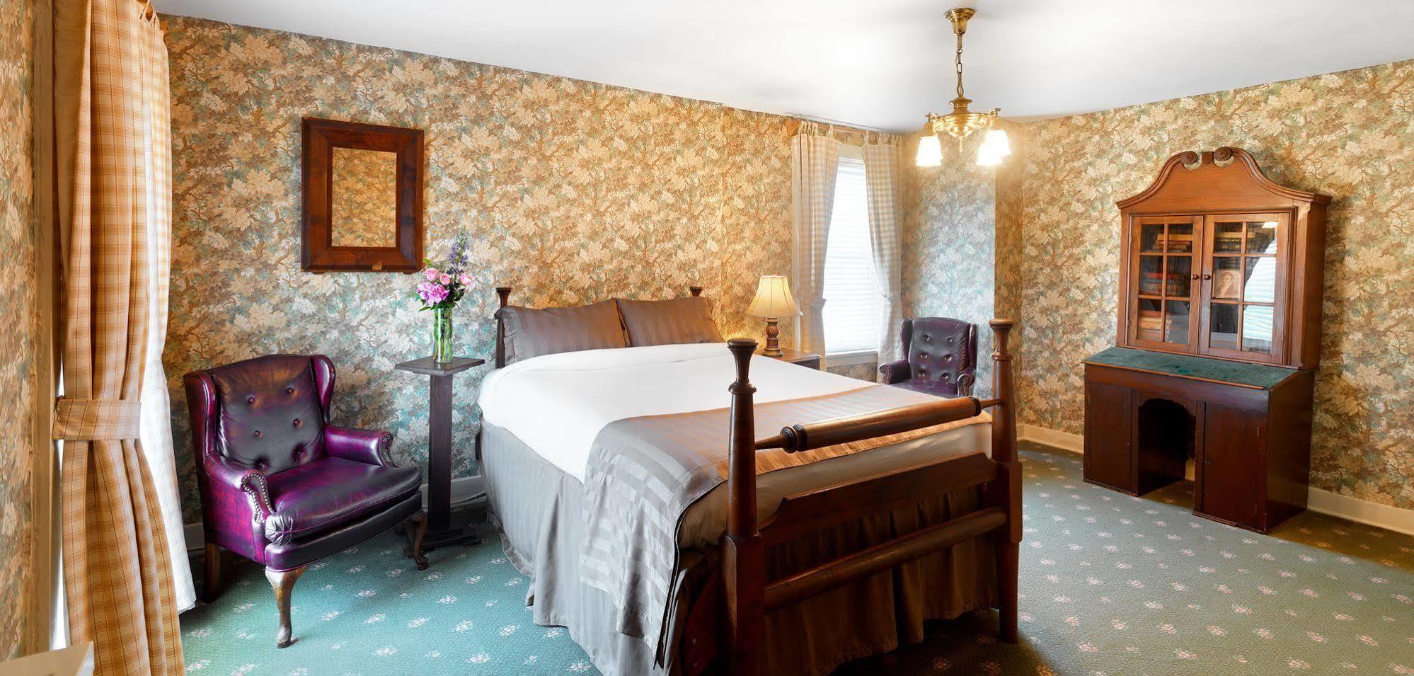 The Golden Lamb Hotel Lebanon Ngoại thất bức ảnh